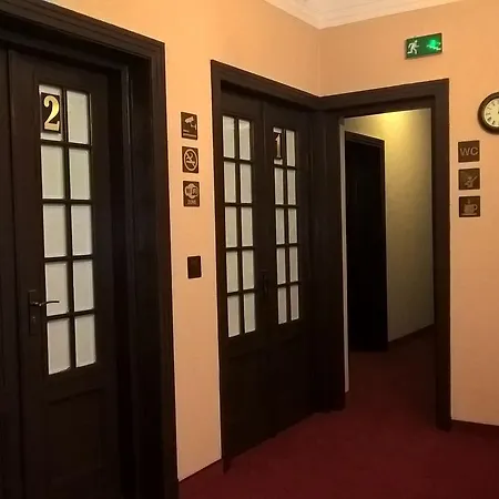 马克西姆旅舍 旅馆